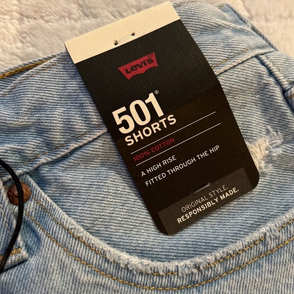 Brand new ripped jean 501 shorts - Picture 2 of 10
